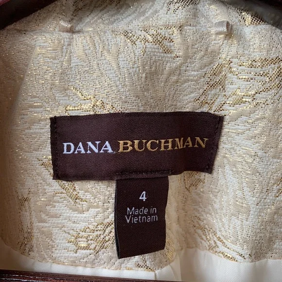 💕 Dana Buchman Gold and Cream Blazer - Picture 2 of 8